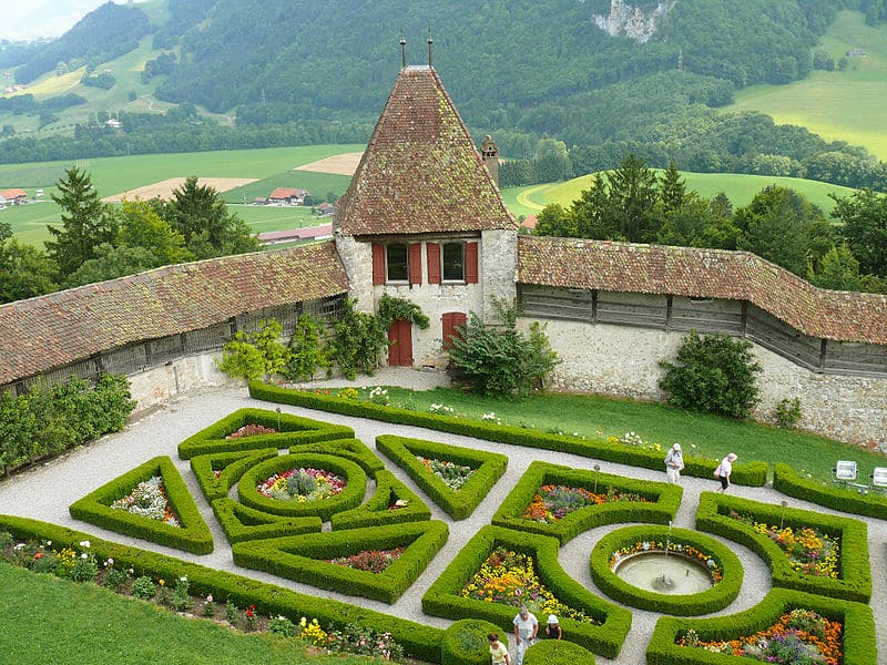 créer un jardin à la française