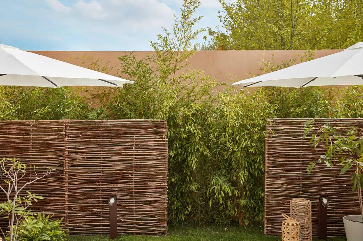 Jardin, terrasse : panneaux brise-vue pour se cacher des voisins - Côté  Maison