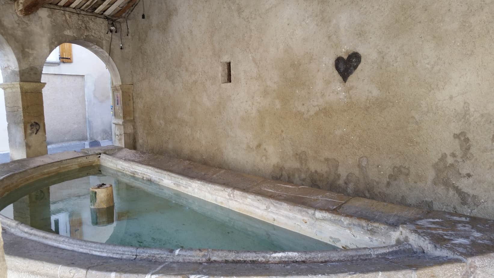 source d'eau lavoir