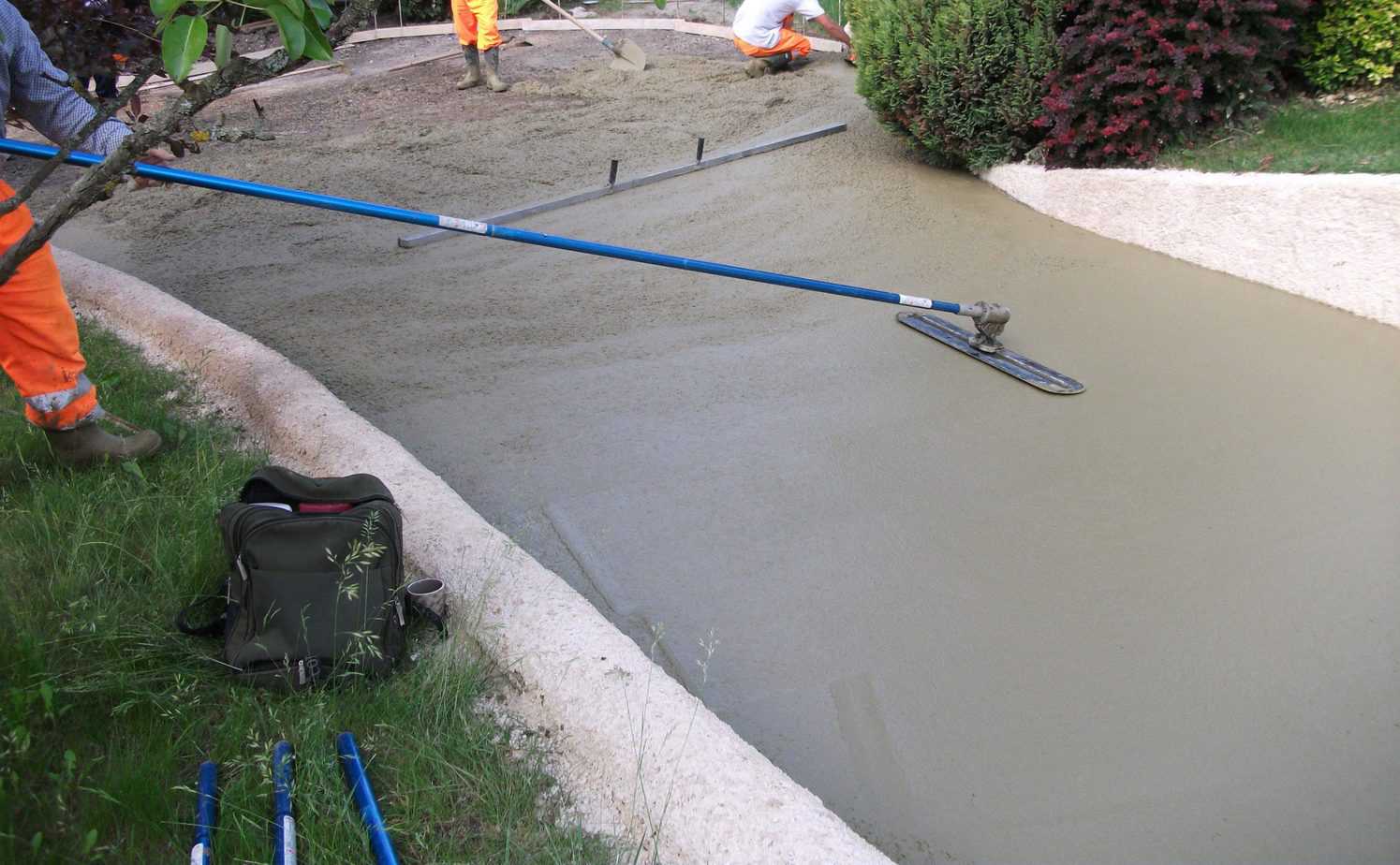 professionnel allée de jardin